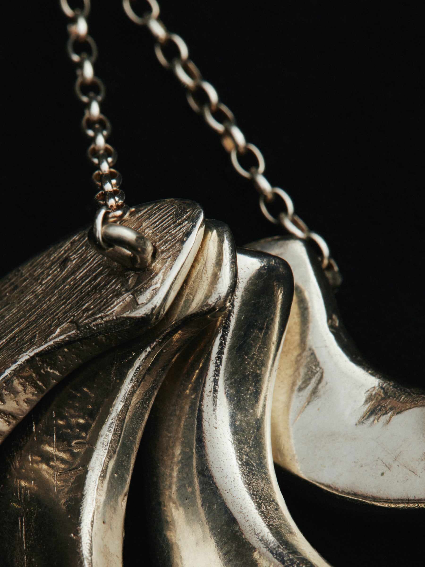 The Chikara Necklace Silver